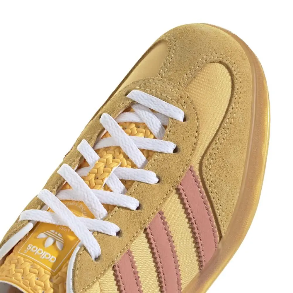 Active Step Move Glide adidas Gazelle Indoor Yellow