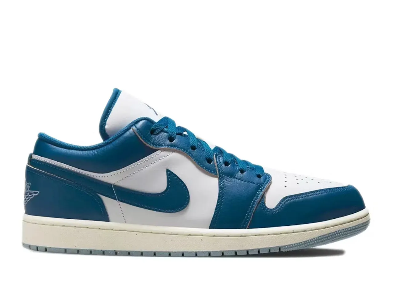 Gym-Ready Ergonomic Footbed Jordan 1 low Industrial blue