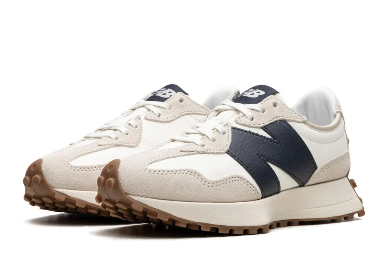 Hyperlock Technology Retro-inspired New Balance 327 Moonbeam Outerspace