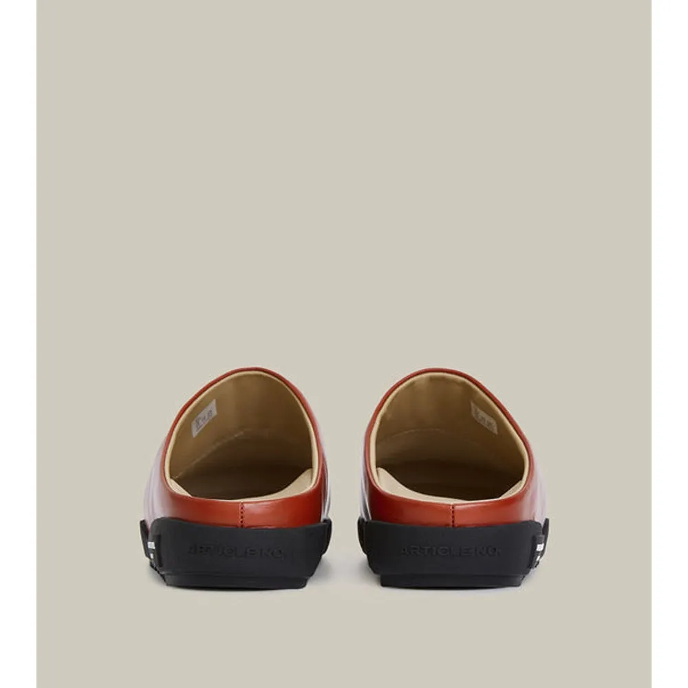 ARTICLE NO. VAGABOND CALF LEATHER BRICK-RED MULE-BRICK / RED Minimalist Design Dirt Guard