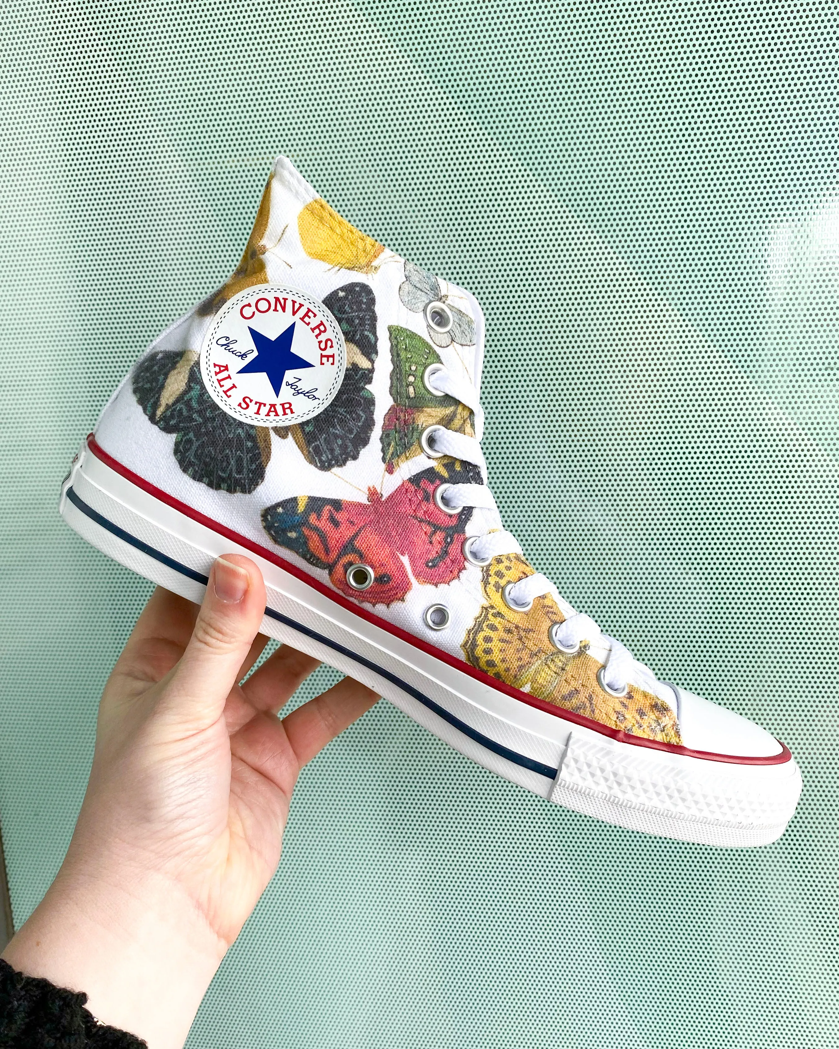 Grounded Steps Block Walk Baggins Original Hi Top Botanical Butterflies
