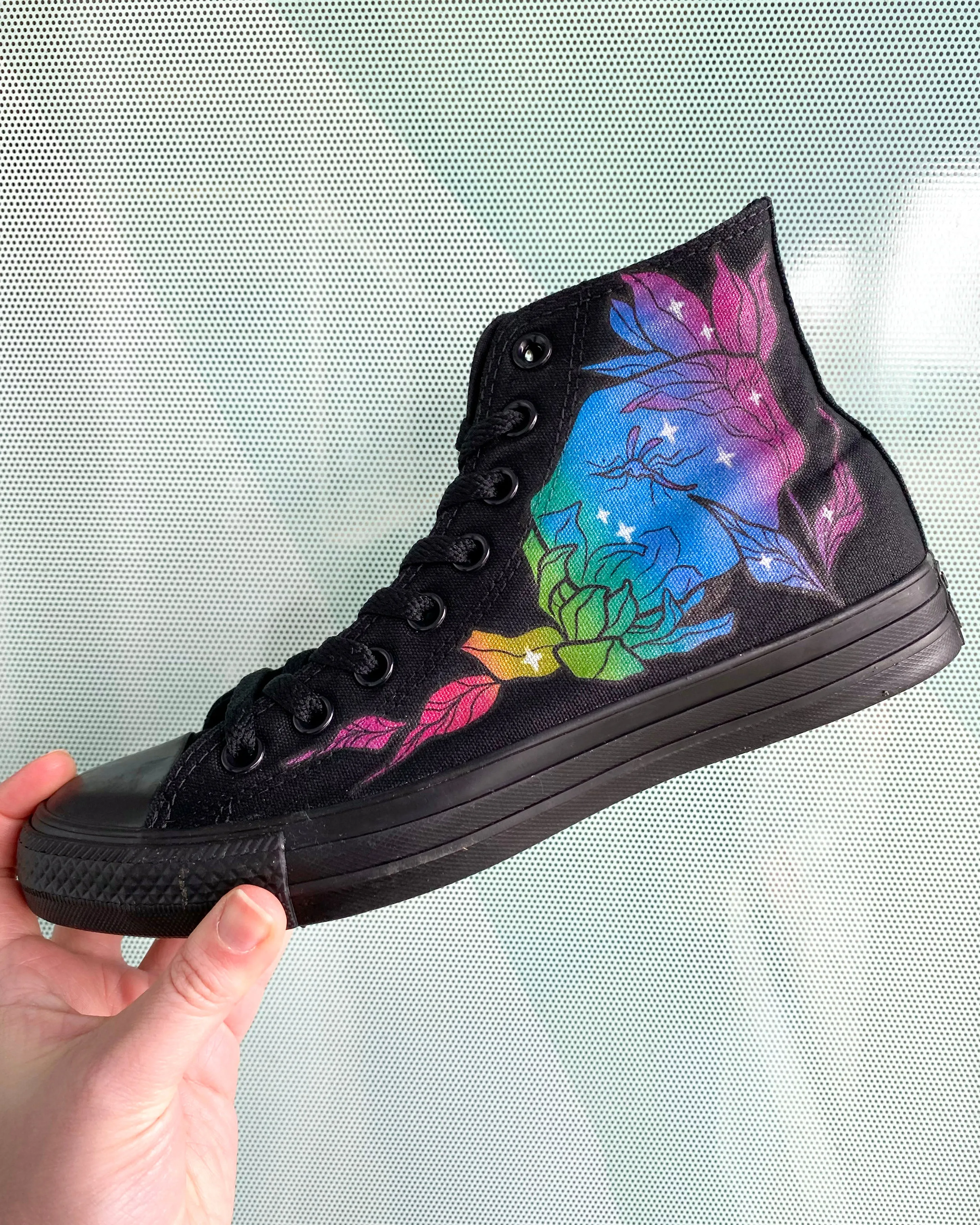 Baggins Original Hi Top Tattoo Zoo Kara Harrison Rainbow Mosquito in Amber Soft Surface