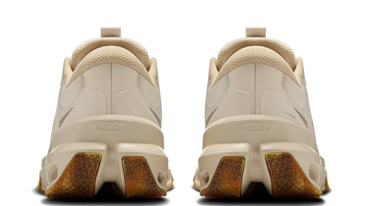 Fashion Base On Running Cloudventure 2 LOEWE Sand (Women's)