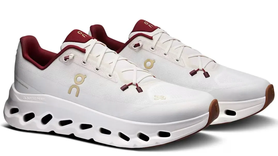 Comfortable Arch Area On Running Cloudtilt Pearl Ivory (Year Of The Snake)