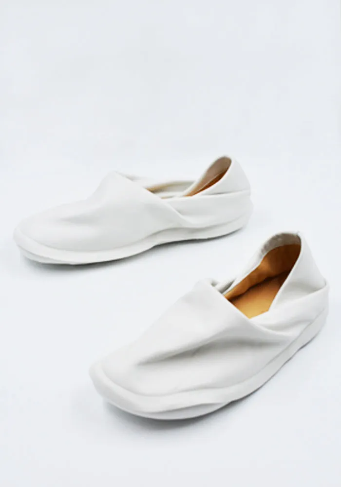 Sporty Low Bounce CAMPER x ISSEY MIYAKE K101074-003 PEU FROM LEATHER SHOES WHITE (New Arrivals FW25)