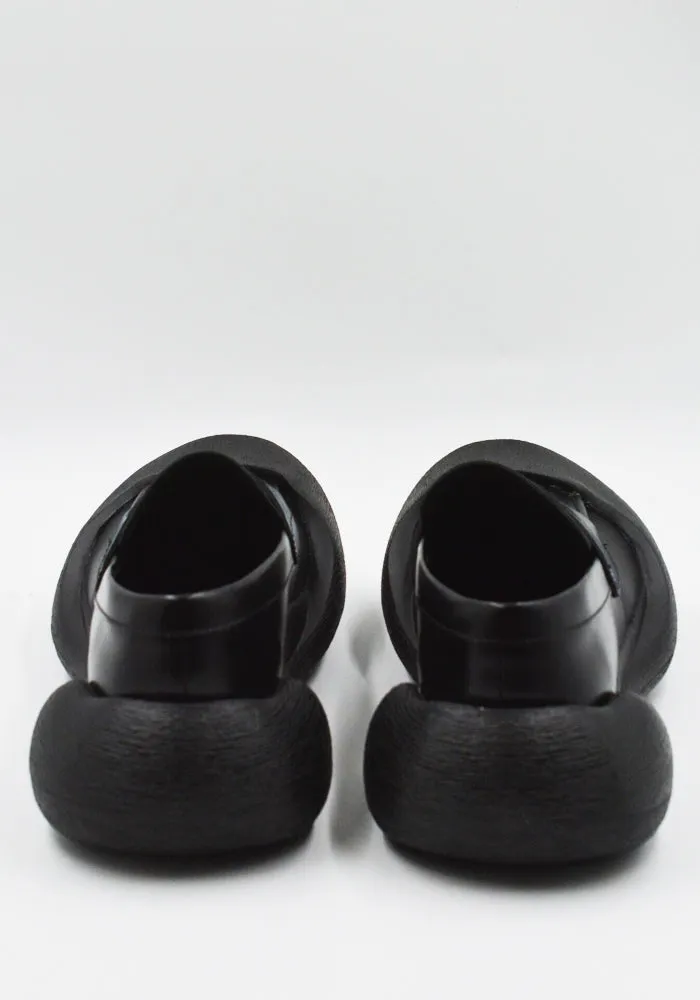 Ventilation holes casual sneakers CAMPERLAB A500025-001 CARAMBA LEATHER  MOCASINES BLACK (New Arrivals FW25)