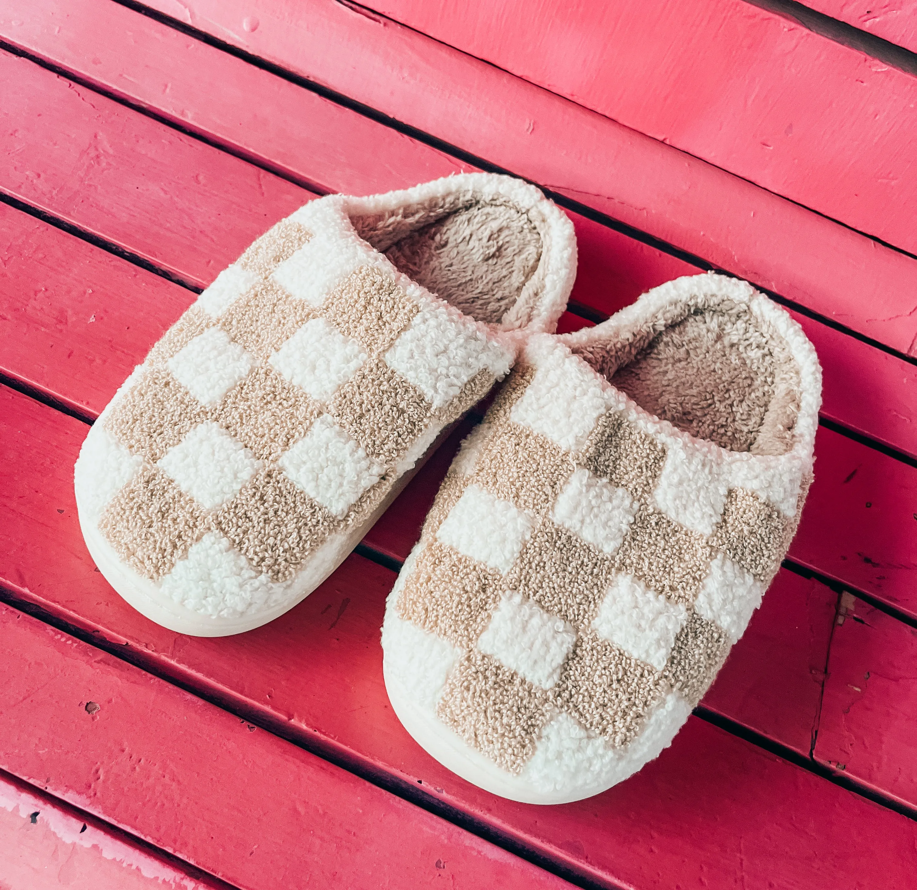 Checkered Slippers Cushioned heel