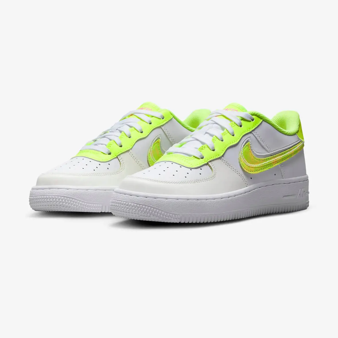 Classic Style Nike Air Force 1 LV8 White