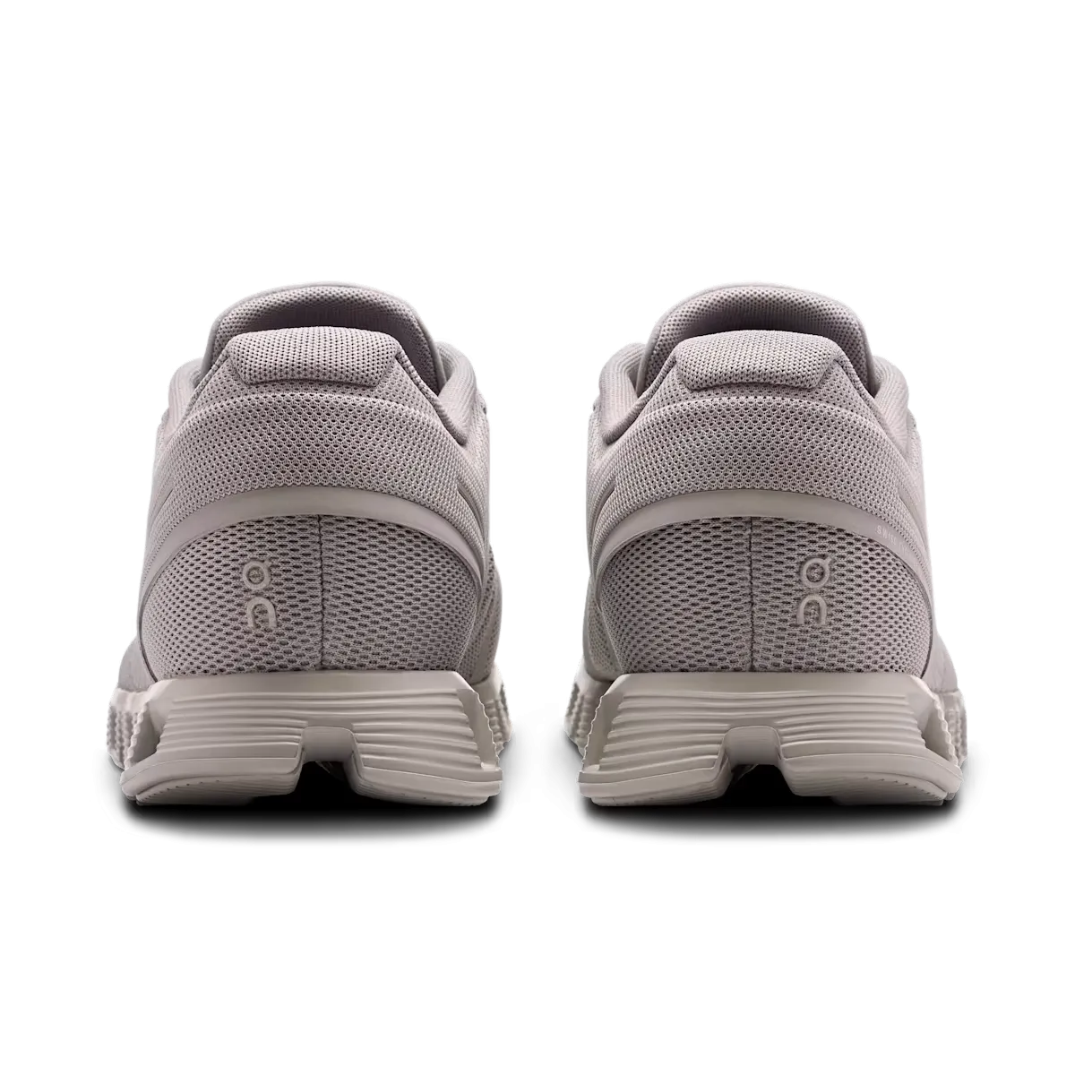 On Running Cloud 5 Fog Alloy Outdoor Use