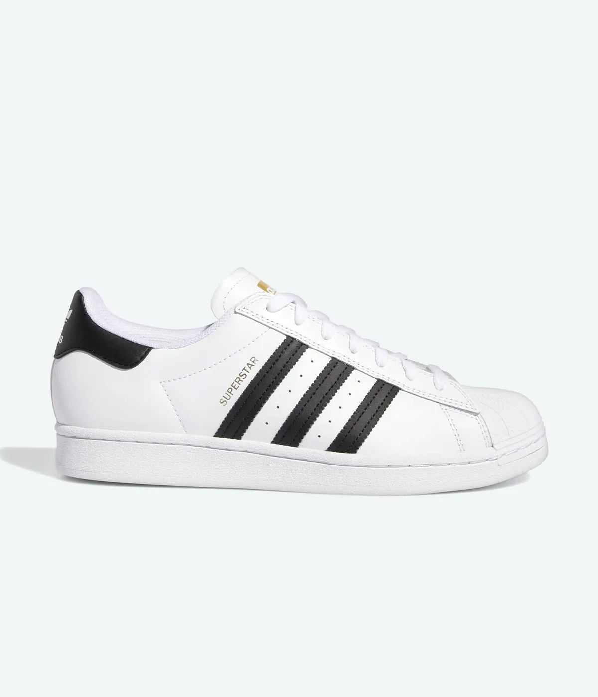 Adidas Superstar Adv joggers' requirement