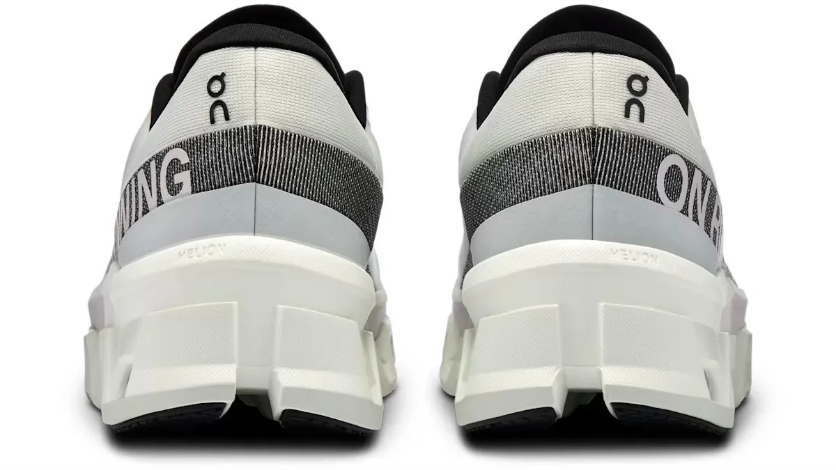 Versatile Everyday Design On Running Cloudmonster 2 Undyed Frost (Women's)