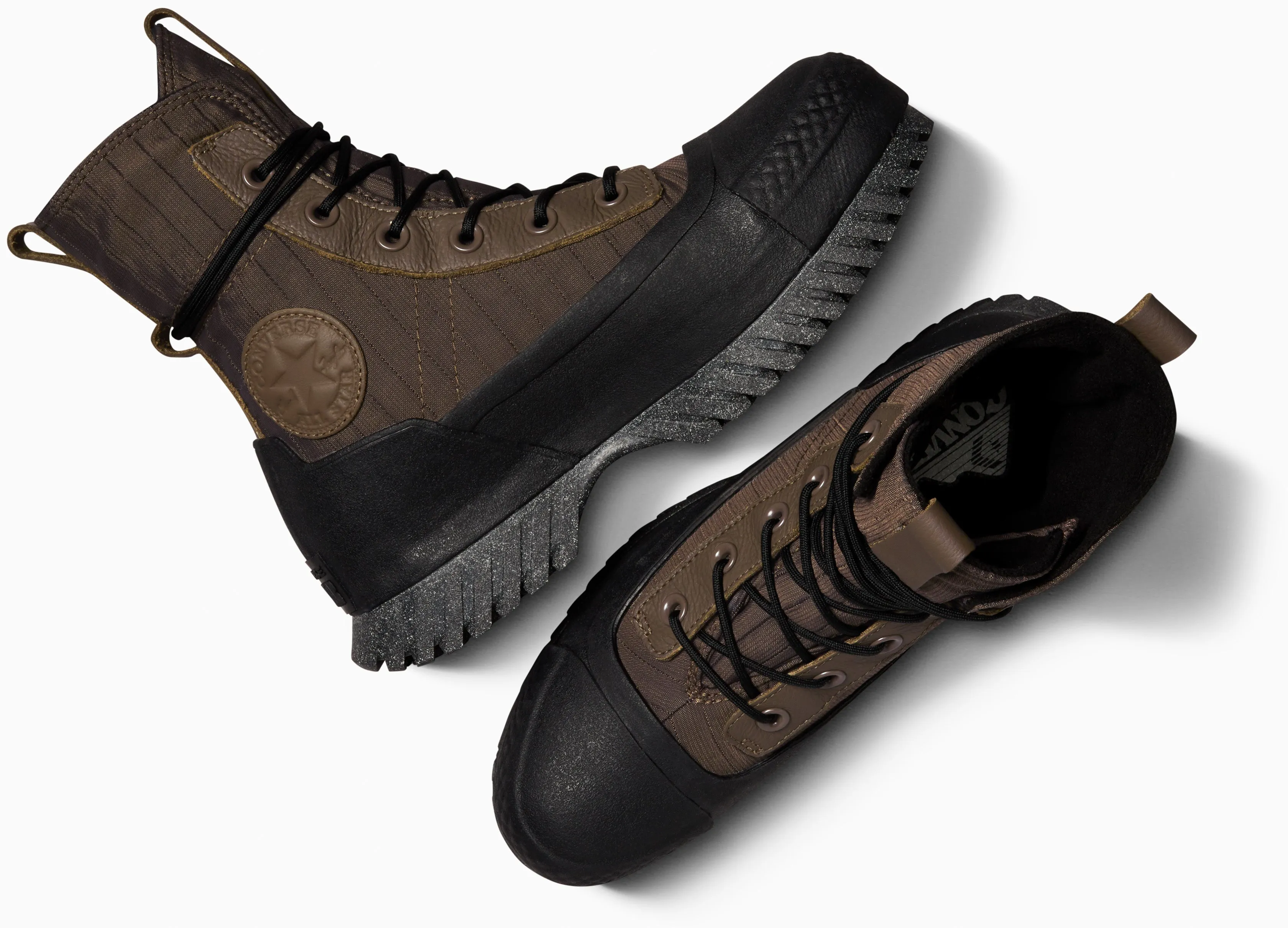 Converse Chuck Taylor All Star Lugged 2.0 Extra Hi Top Engine Smoke Classic Edge Daily Ready