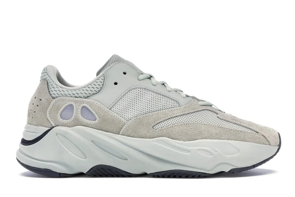 Sneaker Auctions Yeezy Boost 700 Salt