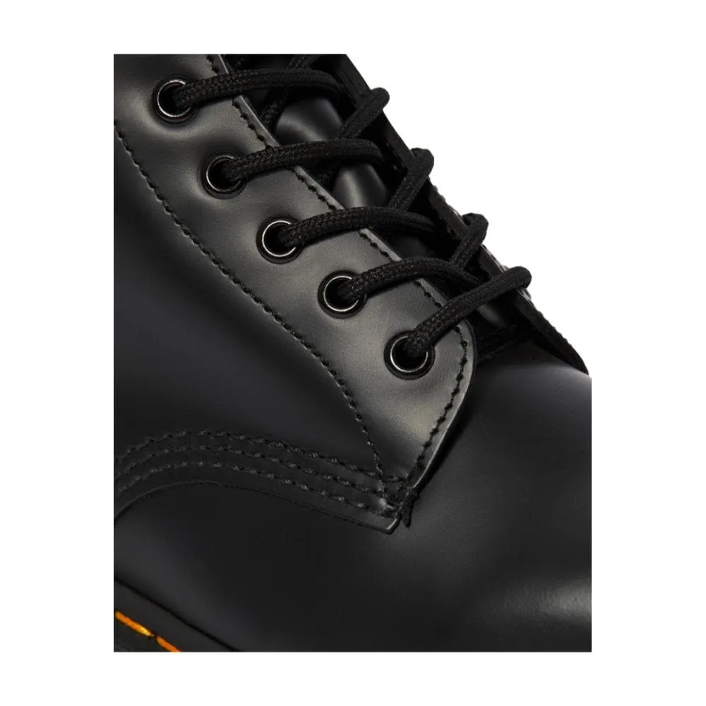 True Comfort DR. MARTENS CLASSIC 8 EYE BOOT-BLACK