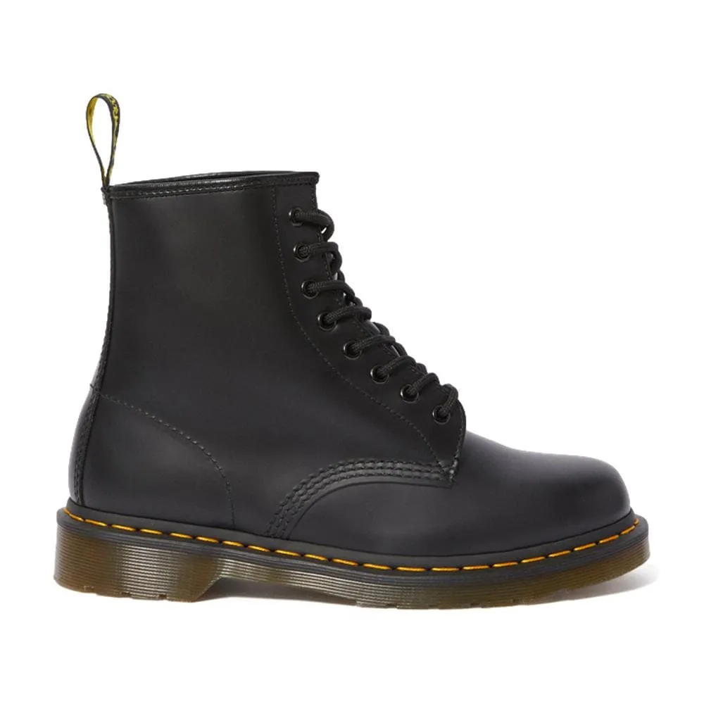 Stable Structure DR. MARTENS CLASSIC 8 EYE BOOT-BLACK