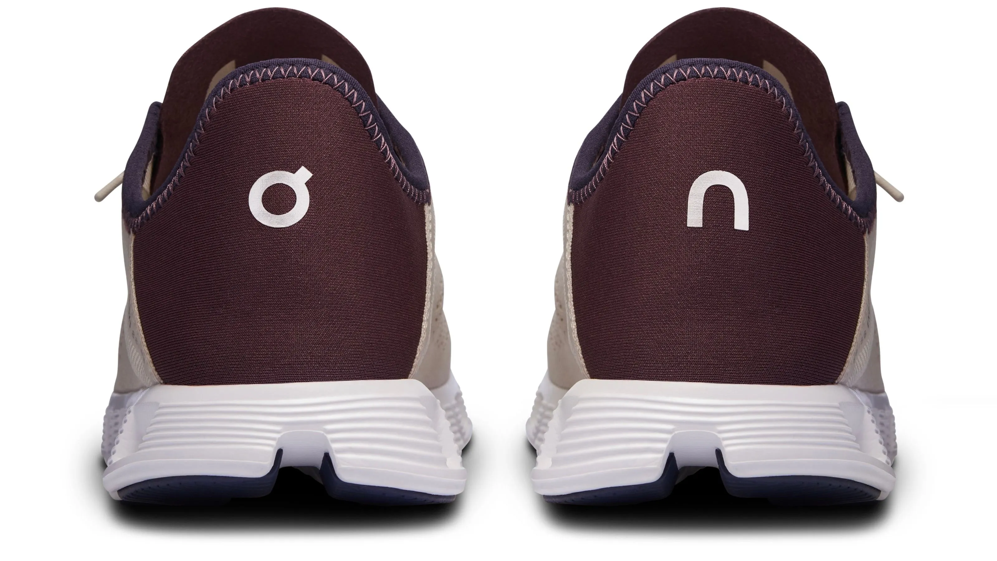 On Running Cloud 5 Coast Sand Mulberry (w) Long-Distance Support Lined Upper