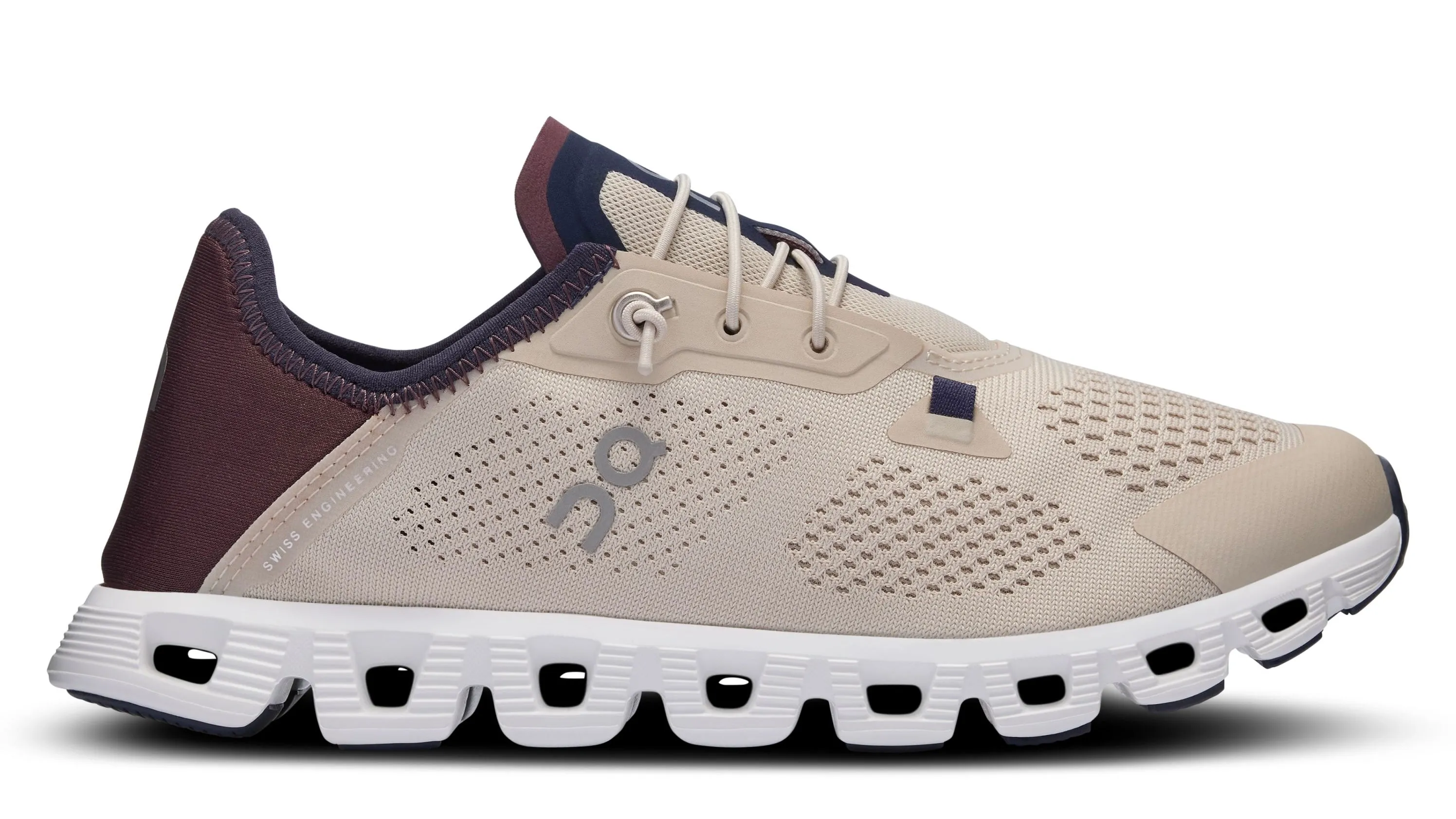 Customizable Fit Mechanism Move Fast On Running Cloud 5 Coast Sand Mulberry (w)
