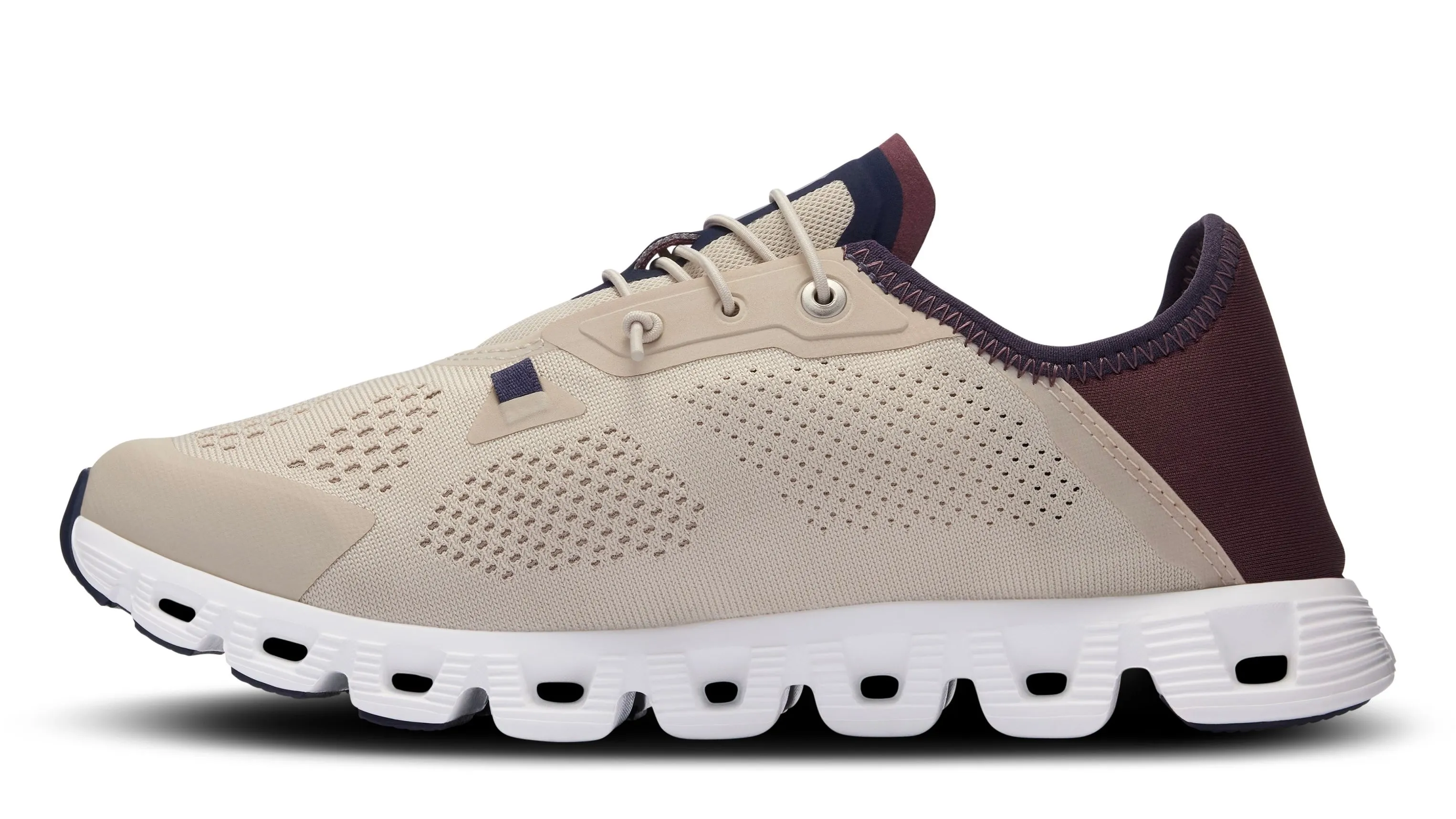 Vibration Dampening Tech On Running Cloud 5 Coast Sand Mulberry (w)