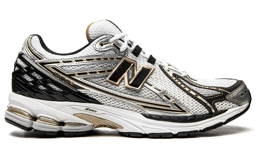 Barefoot Shoe Tech New Balance 1906R White Metallic Gold