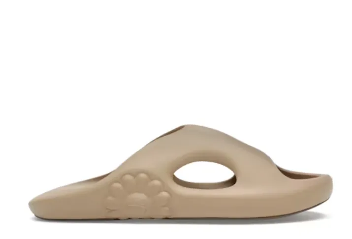 Takashi Murakami Ohana Surippa Slide Affogato Everyday Sports Easy Styling
