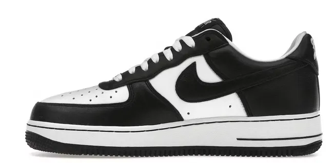 Walk Tech Nike Air Force 1 Low QS Terror Squad Blackout