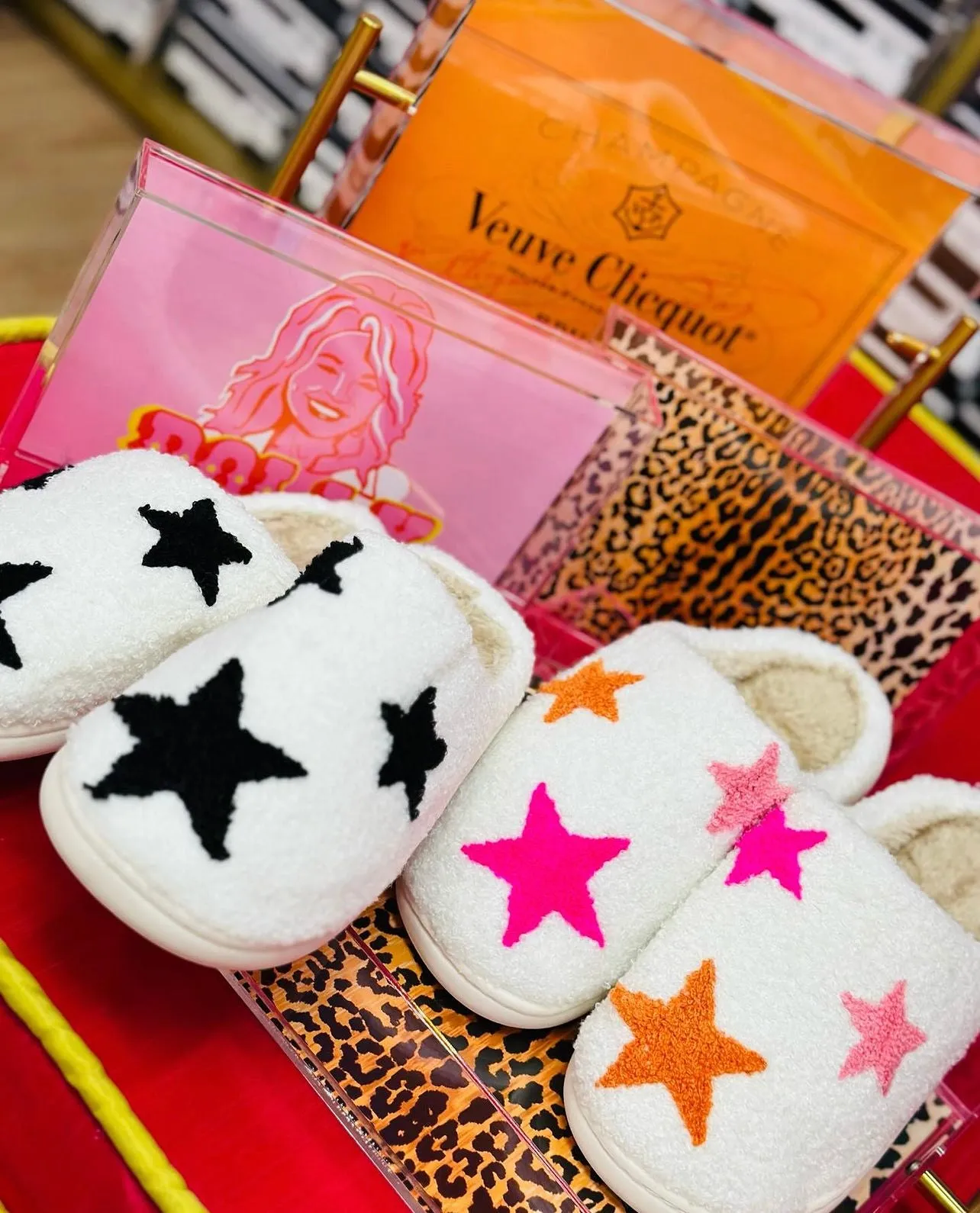 Comfort support Climb Strong Star Slippers