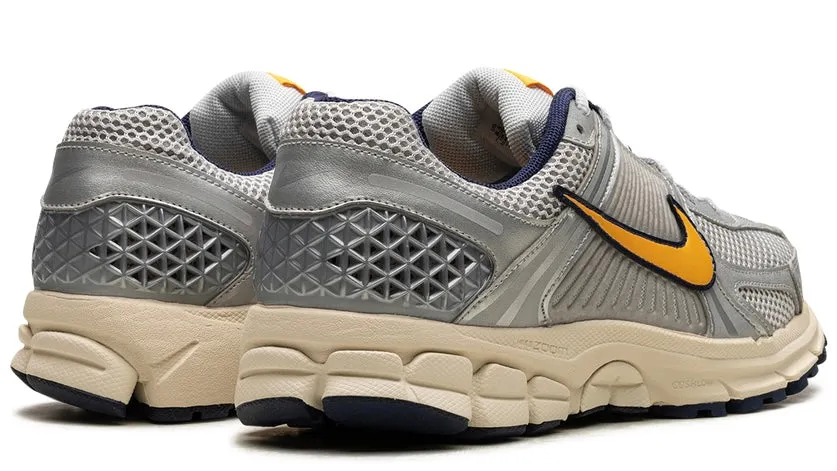 Shock absorption system Nike Zoom Vomero 5 Pure Platinum Laser Orange (M)