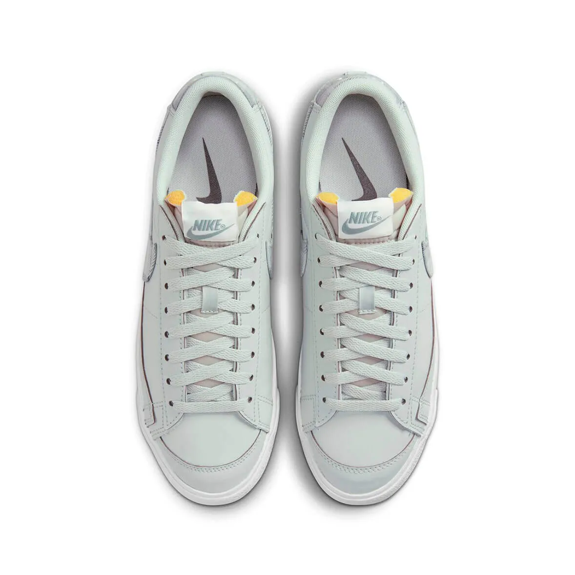 Flexible Comfort Nike Blazer Low 77 Premium