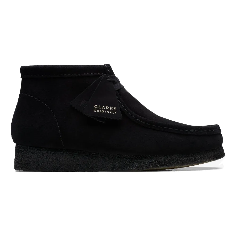 Classic Lines Workout Ready CLARKS ORIGINAL WOMEN'S WALLABEE BOOT-BLACK SUEDE