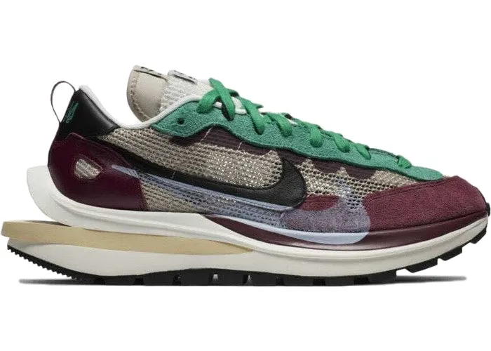 Agile Wear Bendable Nike Vaporwaffle sacai Villain Red Neptune Green