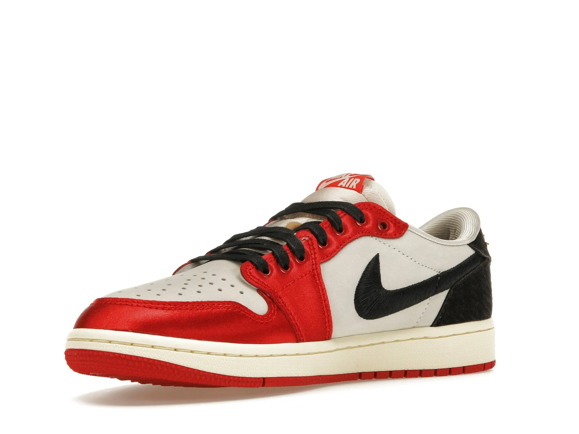 High Energy Return Jordan 1 Retro Low OG Trophy Room Away