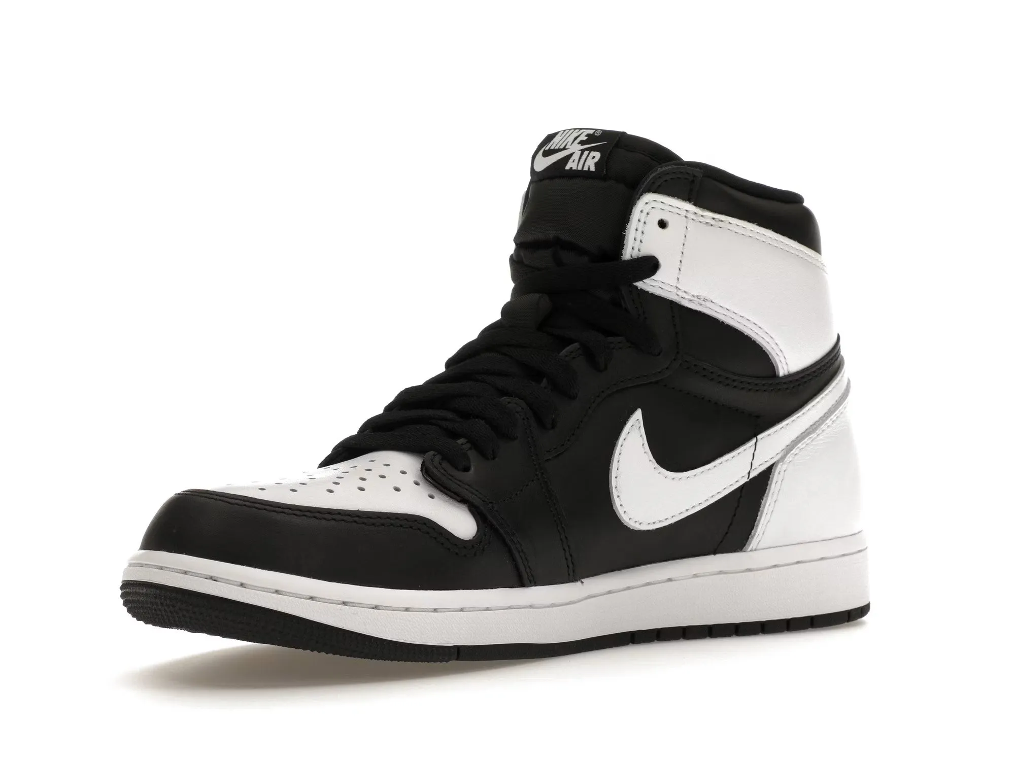 Jordan 1 Retro High OG Black White Stable base