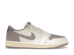 Jordan 1 Retro Low OG Atmosphere Grey Pro Grip Shoes