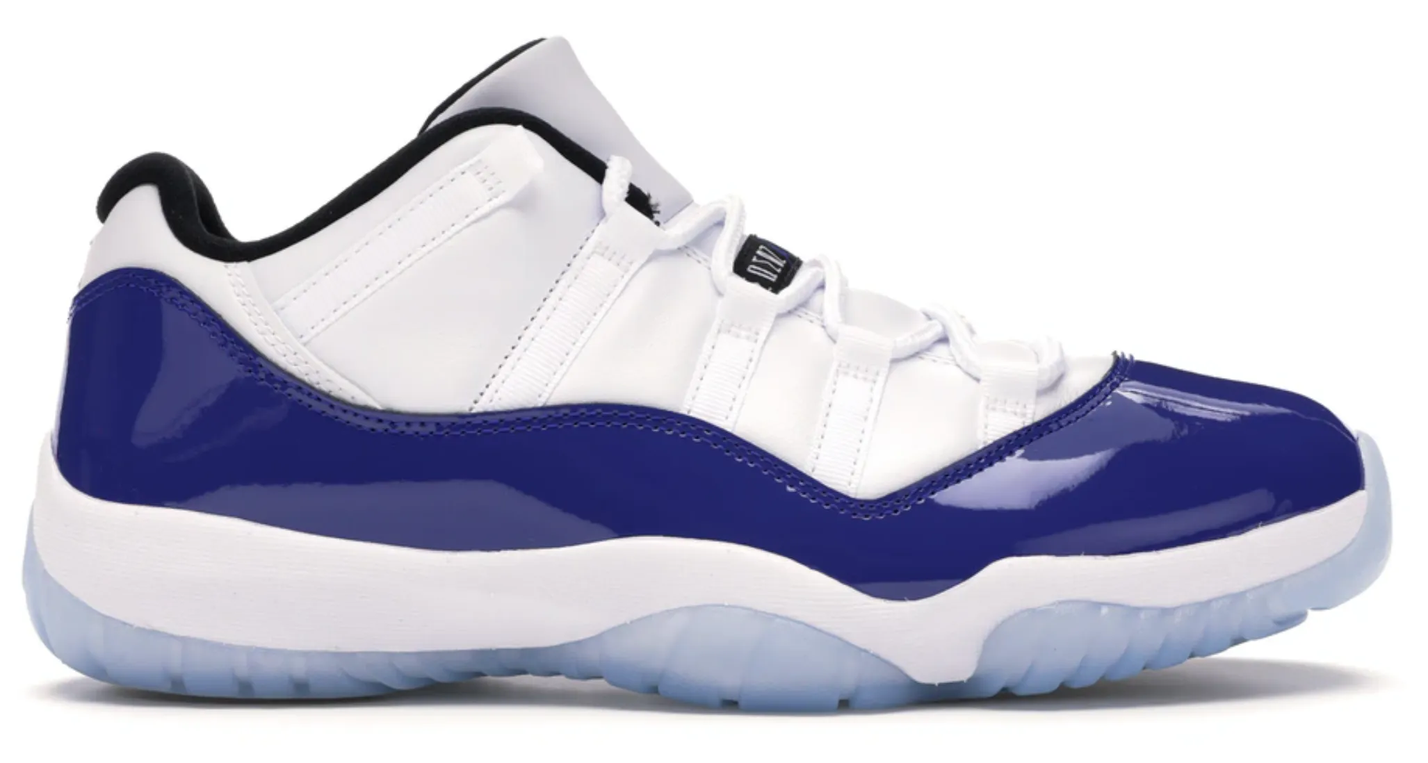 sports shoes Jordan 11 Retro Low White Concord (W)