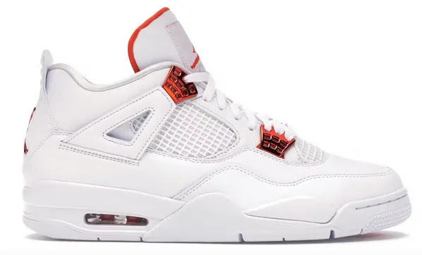 Jordan 4 Retro Metallic Orange All-weather chic