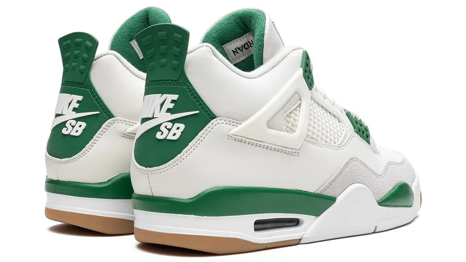 Comfort Inserts Trend-setting wear Jordan 4 Retro SB Pine Green