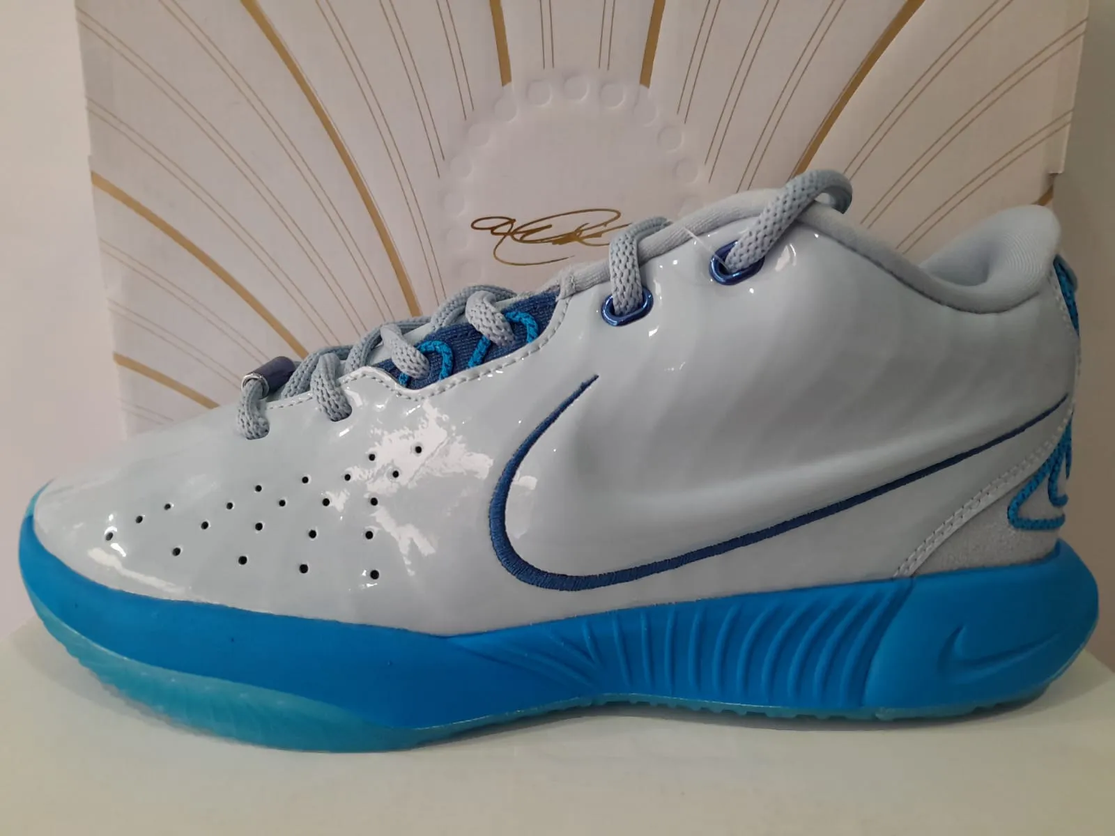 Multi Compound Outsole LeBron 21 GS 'Light Armory Blue'