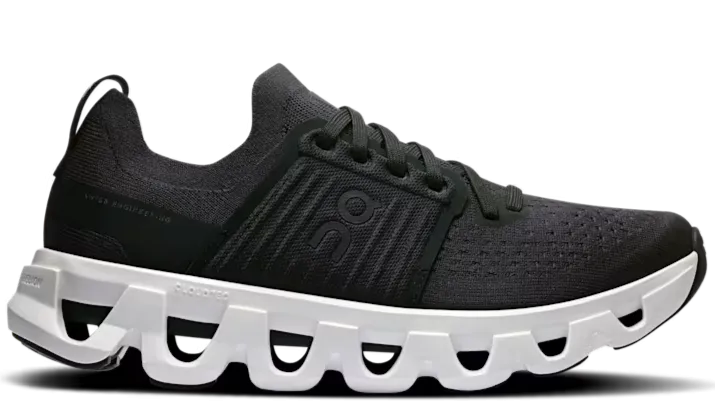 Padded Arch Toe Cap On Running Cloudswift 4 Black White (Women's)