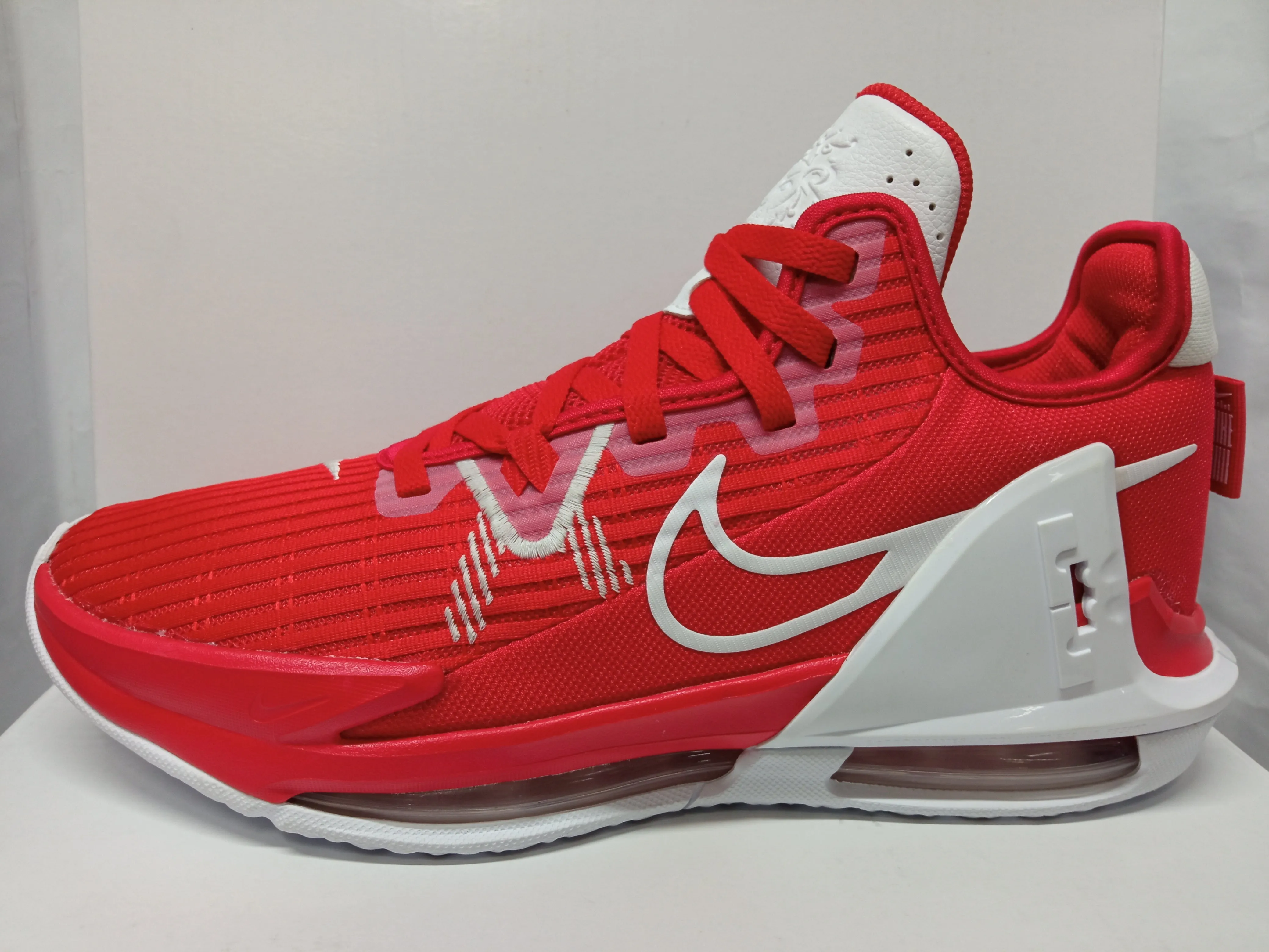 Nike Lebron Witness 6 TB 'University Red' Enhanced Stability