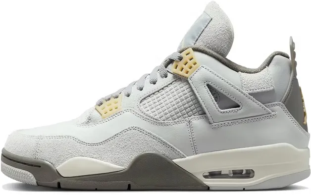 Jordan 4 Retro SE Craft Photon Dust (GS) Recycled Outsole Material
