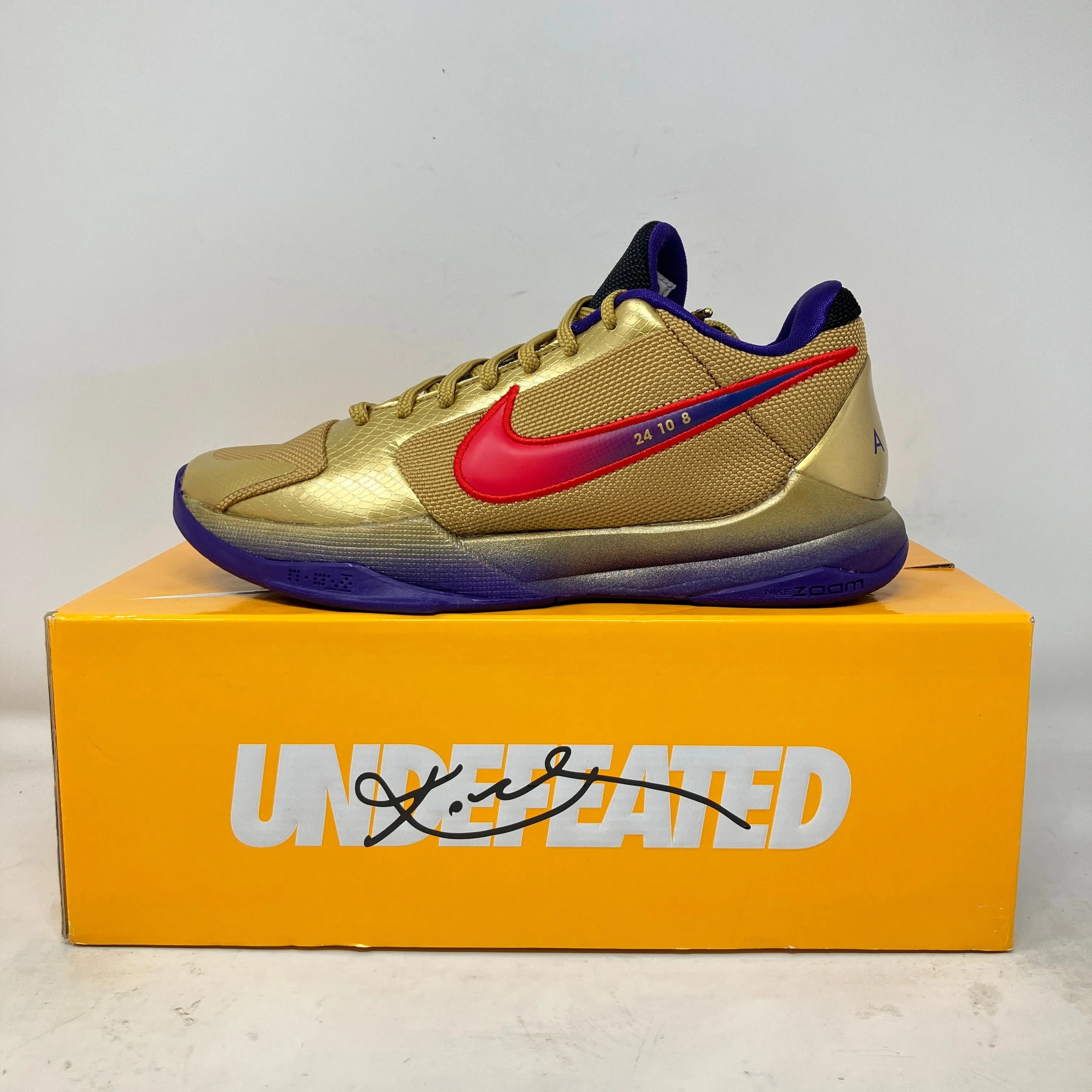 Nike Kobe 5 Protro Undefeated Hall of Fame Game Ready Shoes