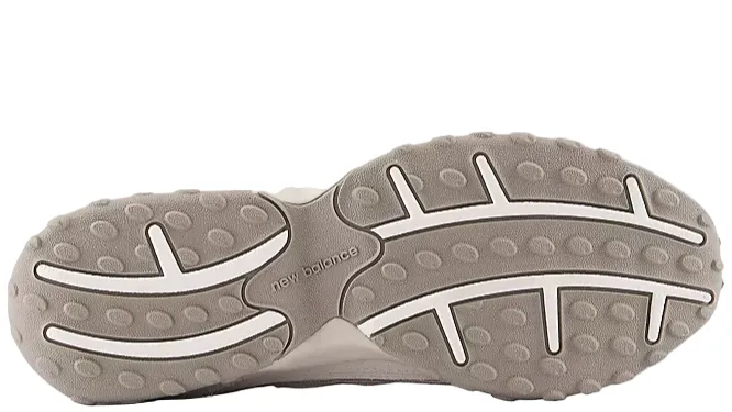 Comfortable Back New Balance 204L Timberwolf