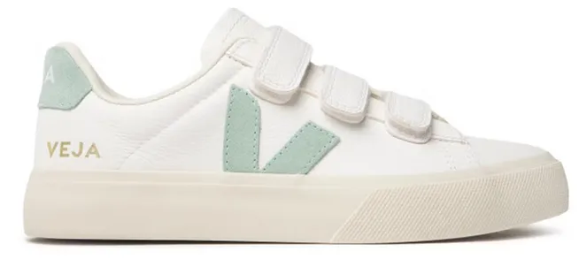 Recycled Components Veja Recife Low Chromefree Leather White Matcha
