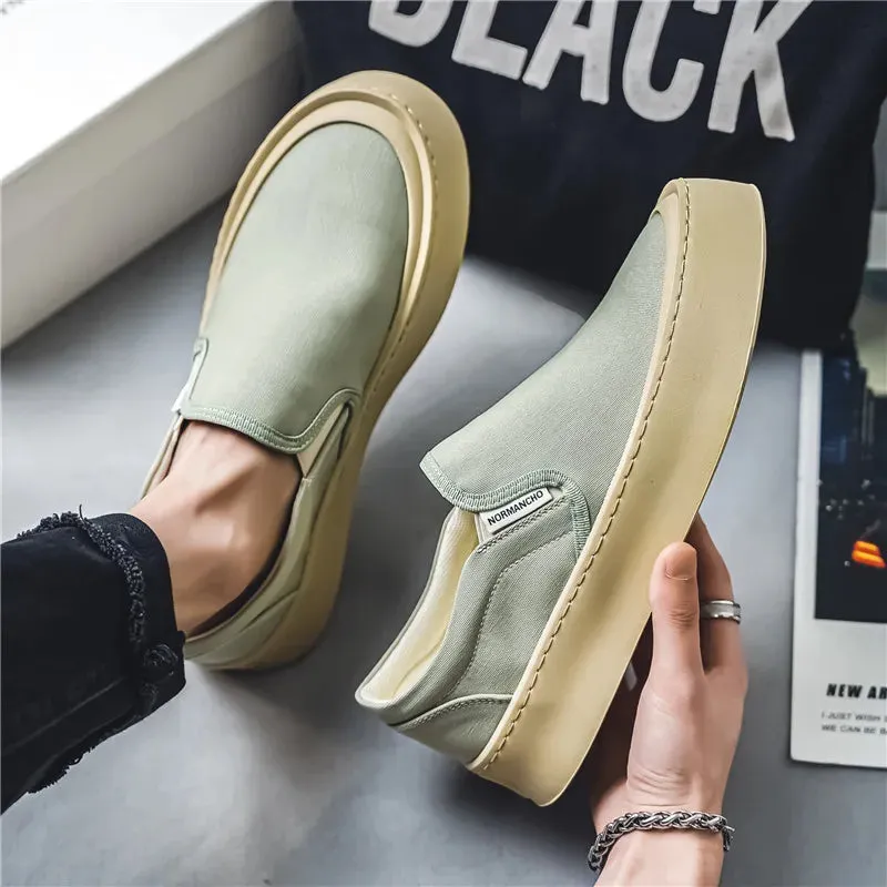 New Arrival Low Price Mens Breathable High Quality Casual Shoes Solid Color Canvas Casual Shoes Slip On Men Fashion Flats Loafer Special privileges