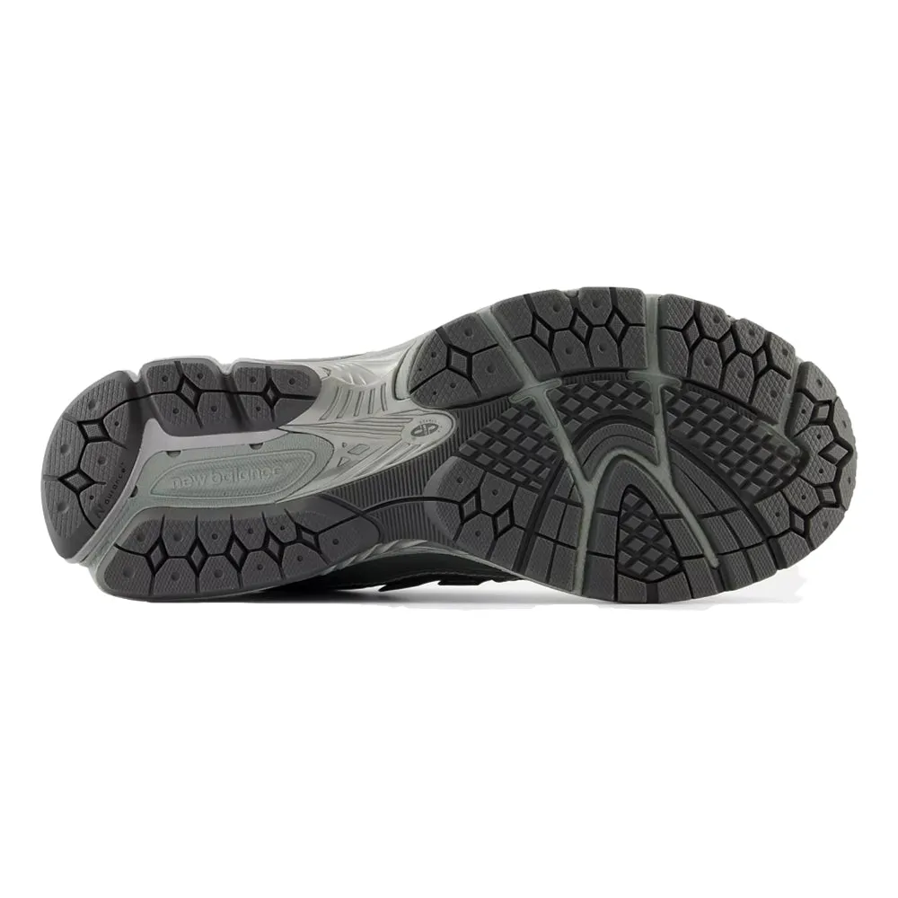 Street Look Lunch Walk NEW BALANCE 1906-GREY/SILVER