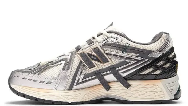 Ventilated Thickened Midsole New Balance 1906A Tech Explosion