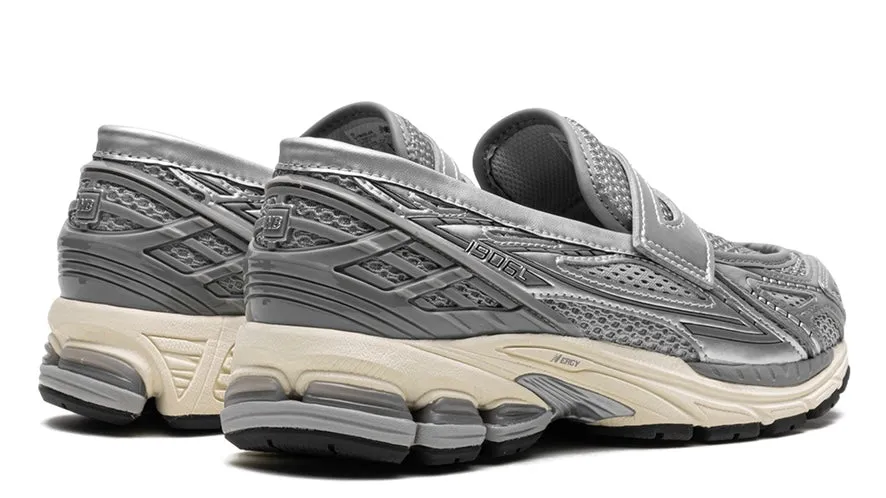 Soft Knit New Balance 1906L Metallic Silver