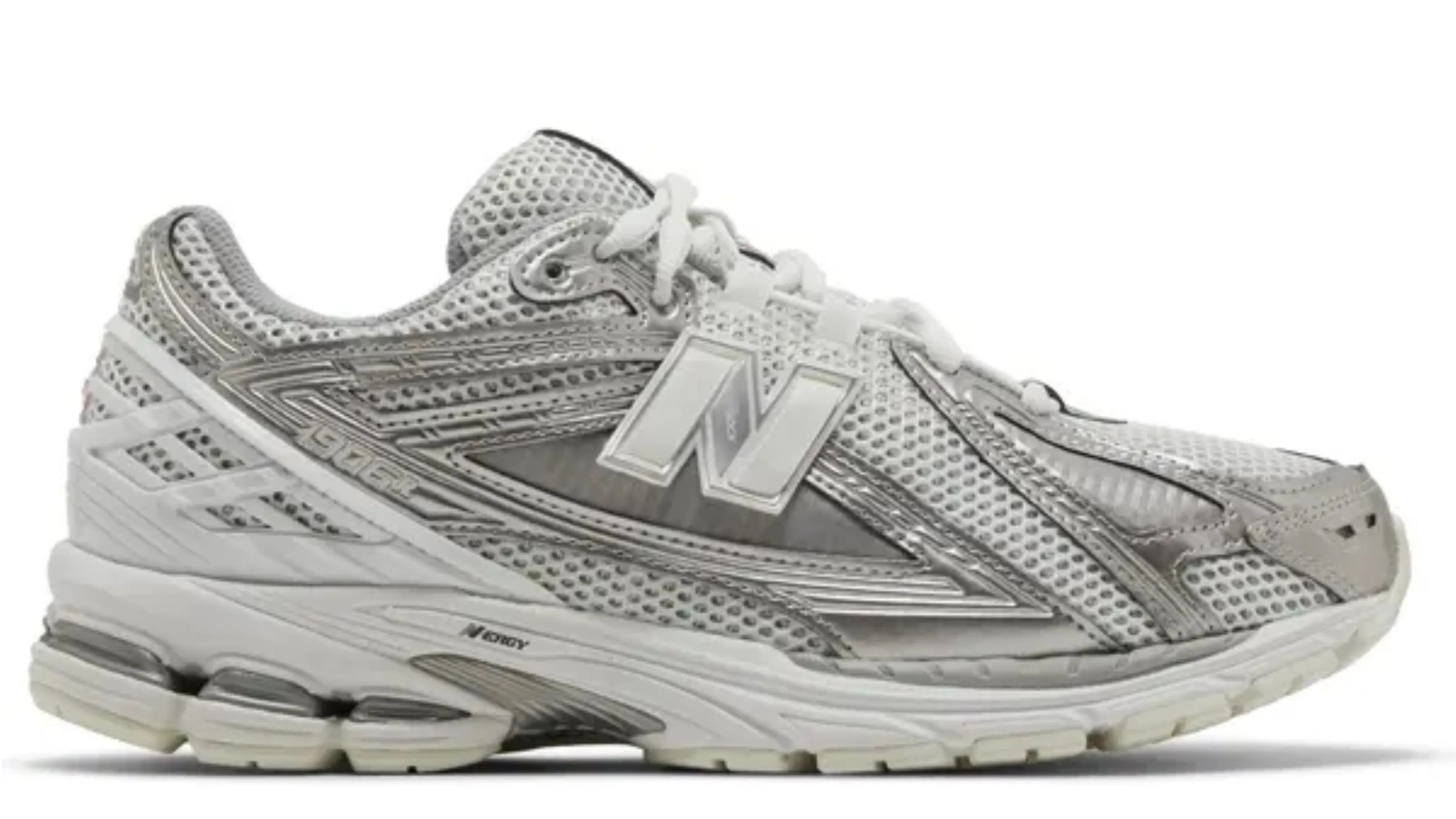 Outdoor Active Handcrafted Details New Balance 1906R Urbancore Silver