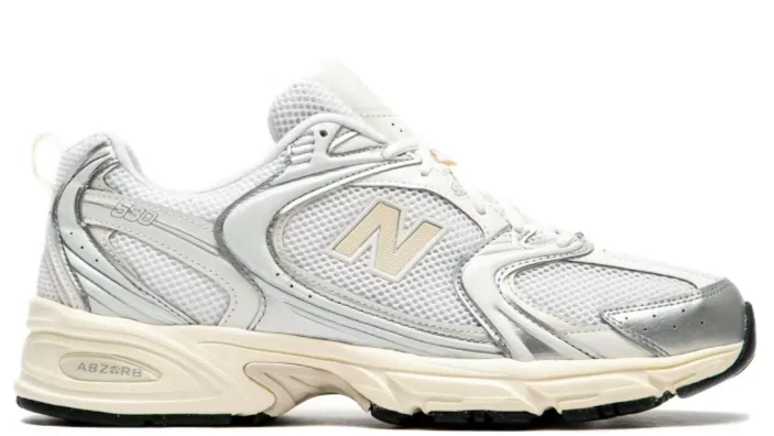 New Balance 530 Silver Metallic Linen Non Irritating Stitching
