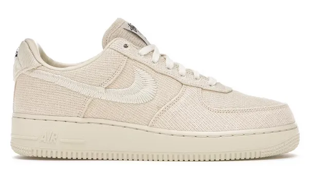 Narrow Fit Nike Air Force 1 Low Stussy Fossil